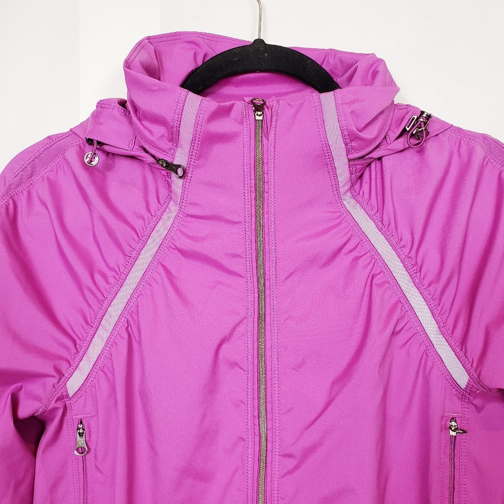 NWOT Lululemon gather and sprint jacket - Picture 3 of 9